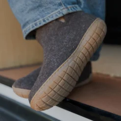 Boot with natural rubber sole - honey - Chestnut