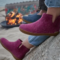 Boot with natural rubber sole - honey - Cranberry