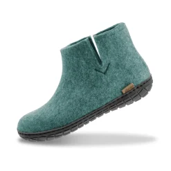 Boot with natural rubber sole - black - North Sea