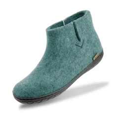 Boot with natural rubber sole - black - North Sea