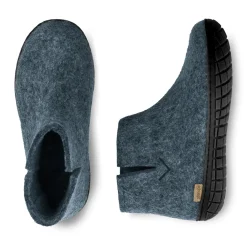 Boot with natural rubber sole - black - Denim