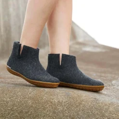 Boot with natural rubber sole - honey - Charcoal