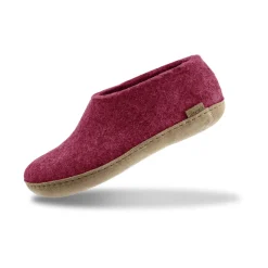 Shoe with leather sole - Cranberry