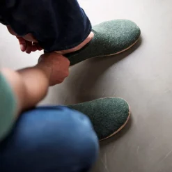 Shoe with leather sole - Forest