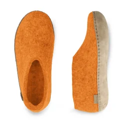 Shoe with leather sole - Orange
