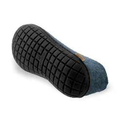 Shoe with natural rubber sole - black - Denim