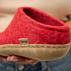 Slip-on with leather sole - Red