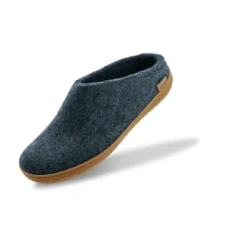 Slip-on with natural rubber sole - honey - Denim