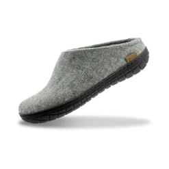 Slip-on with natural rubber sole - black - Grey