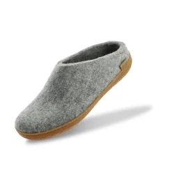 Slip-on with natural rubber sole - honey - Grey